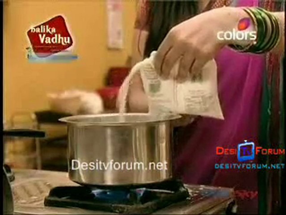 Thoda Hai Bas Thode Ki Zaroorat Hai - 6th August 2010 pt1