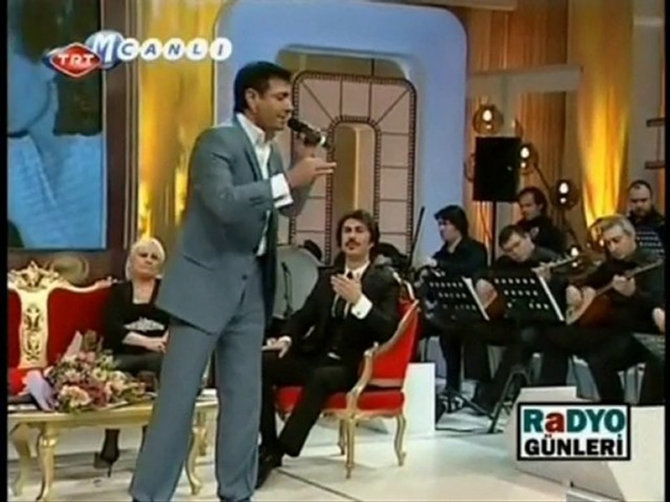 Ali İbicek-Düşenin Dünyada Dostu Yok