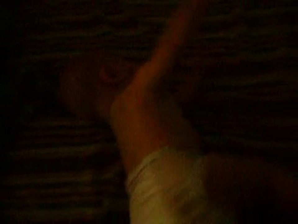 Ma ptite puce qui fait ses galipettes