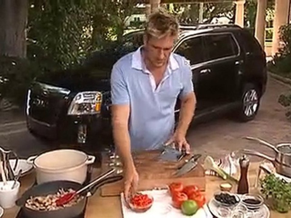 GMC Cooking with Curtis Stone: Turkey and Black Bean Chili