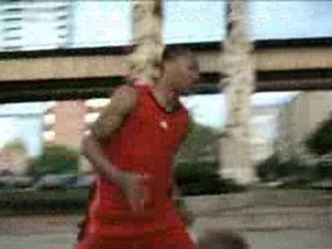 Adidas 'miCoach says' ad: Reggie Bush, Derrick Rose