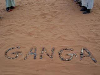 enfants (kids) gnaoua  desert 1