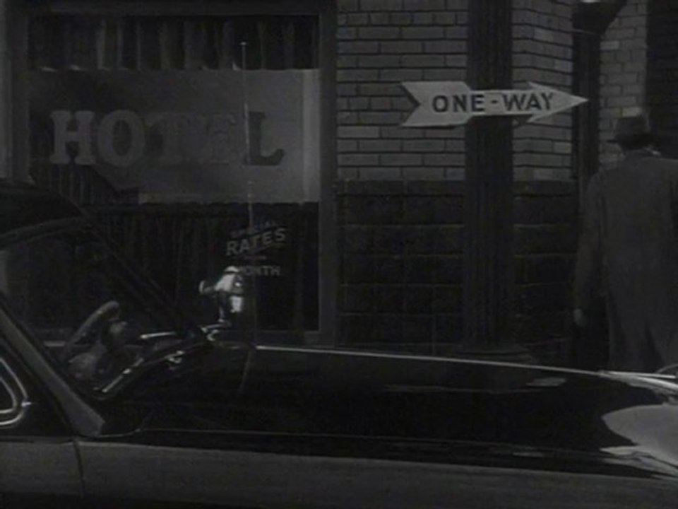 On Dangerous Ground (1952)