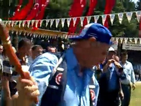 SAZLI VE AKBAŞ KÖYÜ DERNEİ VE AĞALARI ÇAKILDAK GÜREŞLERİNDE