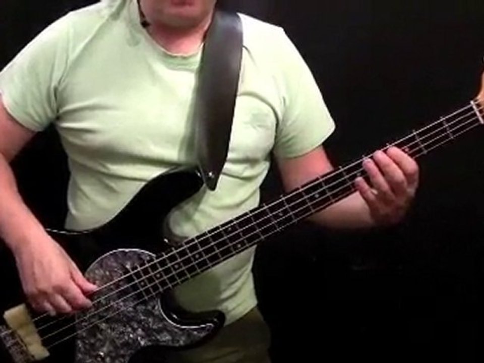 How To Play Bass To I Want You Back - Part 2