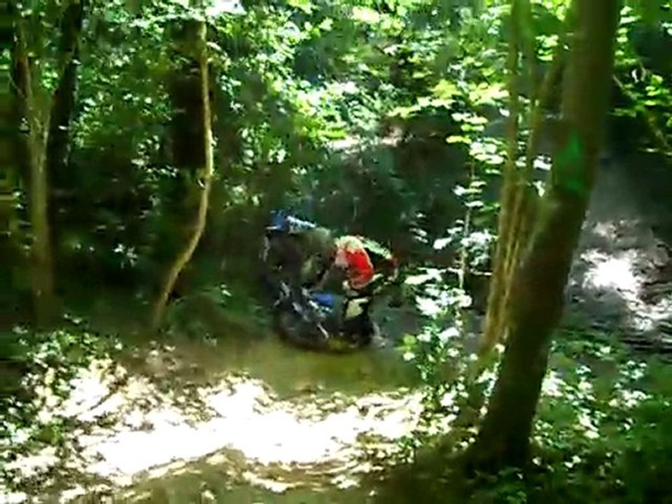 Montée un peu galère de Greg en cross