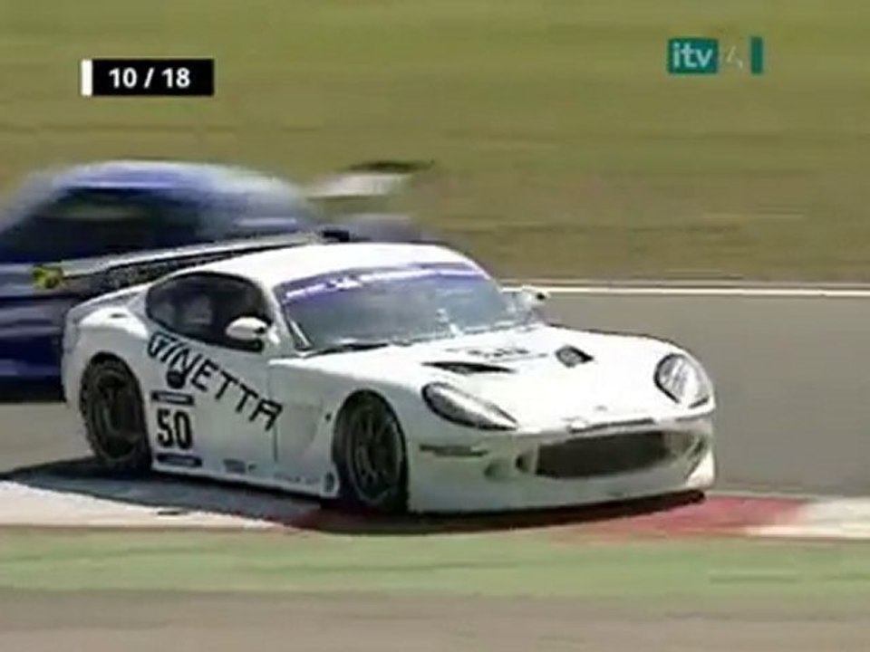 [www.f1talks.pl] Adrian Neway crash - Ginetta G50 race