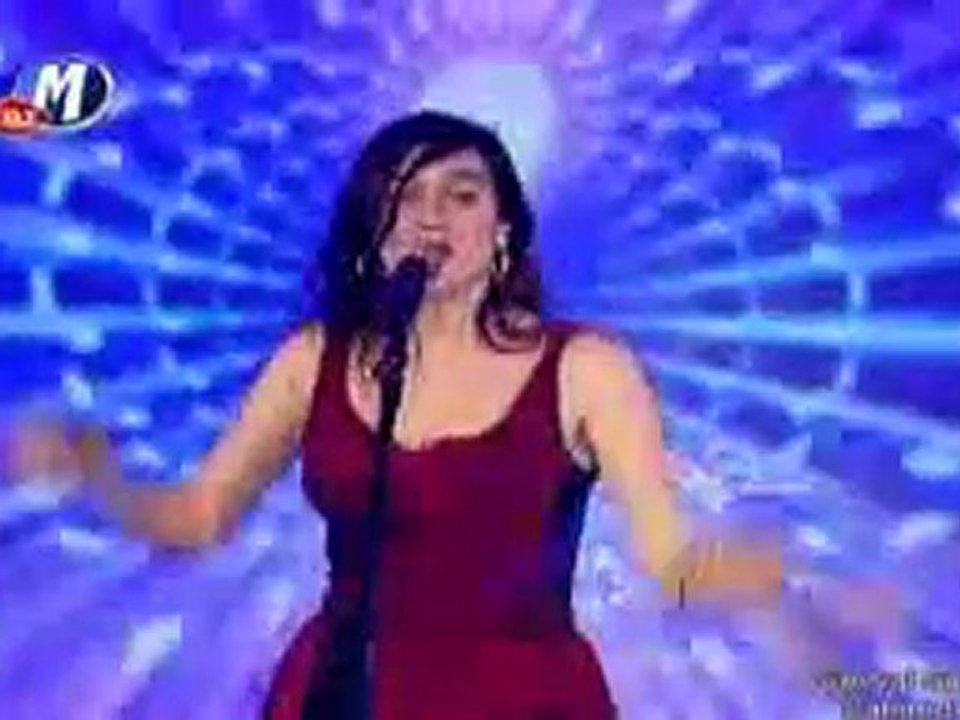 ŞEVVAL  SAM  SAHNEDE  BAHÇE DUVARINDAN AŞTIM  & NAR TANESİ