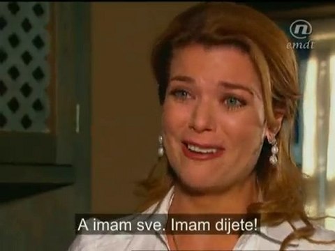 Antonio y Cecilia - Cecilia está embarazada