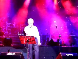 Concert de Zülfü Livaneli à Istanbul le 7 août 2010