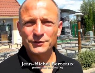 De jeunes gardes à cheval