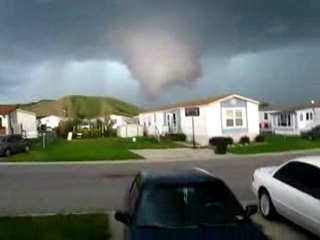 Tornado Amatör Kamera Çekimi