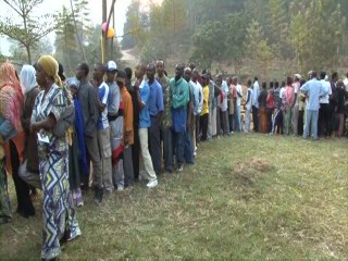 Rwandans vote in presidential elections