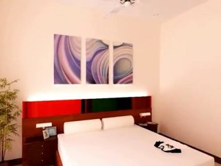 Astraea-Urbania, Thane