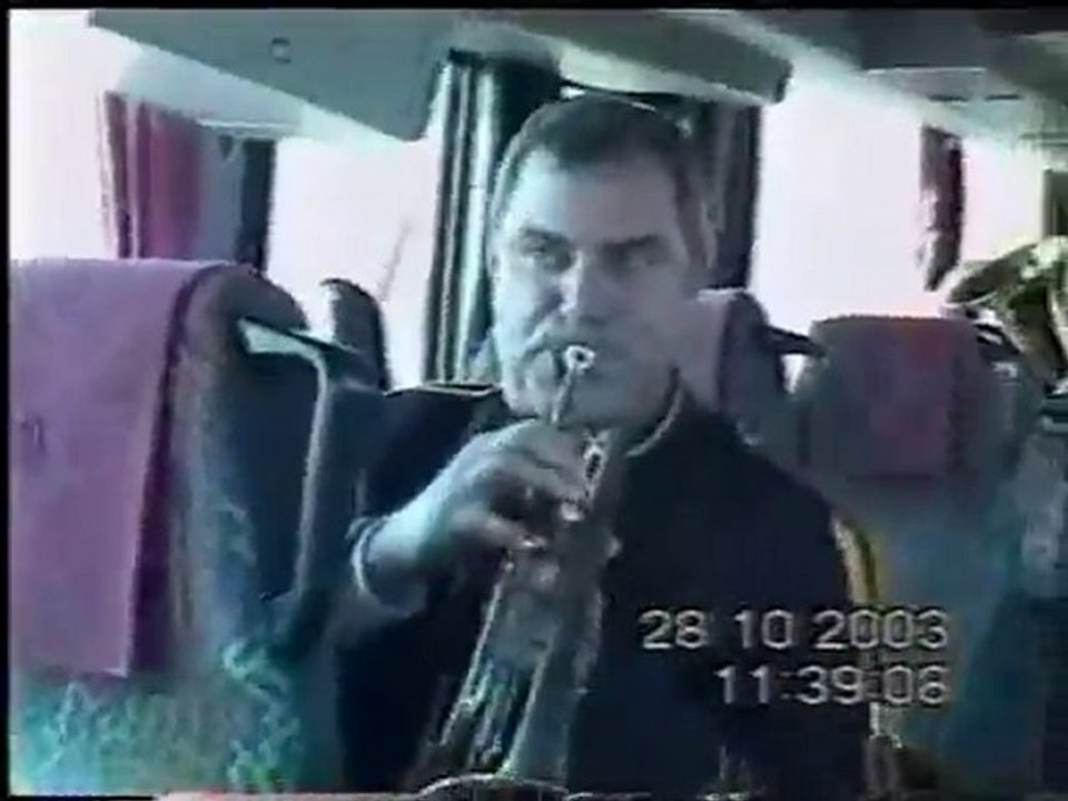 Ντουέτο με τους Γιάννη Καρατζιά και Γεώργιο Ιωαννίδη