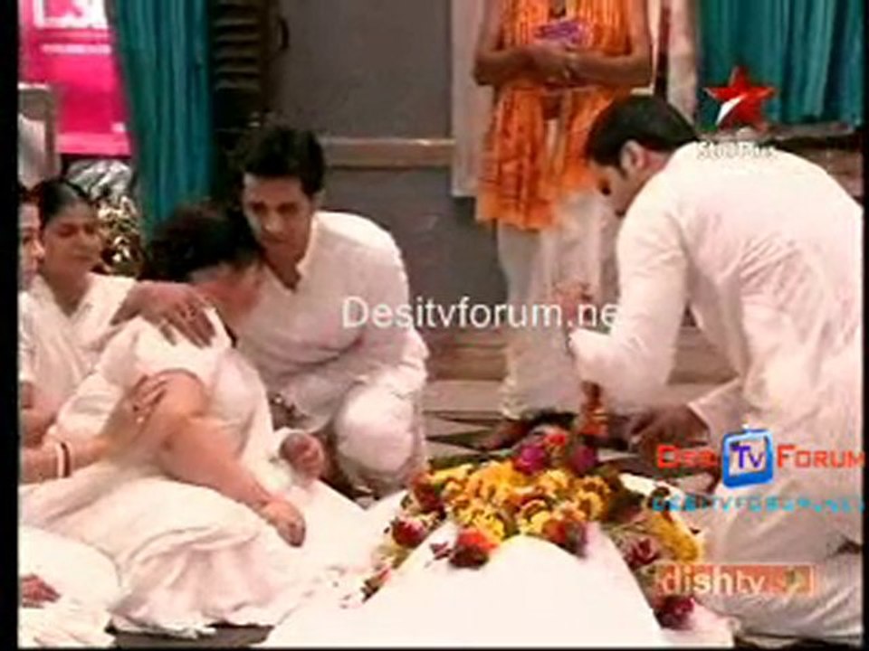 Tere Liye - 9th Aug 2010 - Pt4