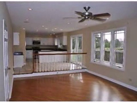 Homes for Sale - 14 Whitman Ter - Hawthorn Woods, IL 60047 -