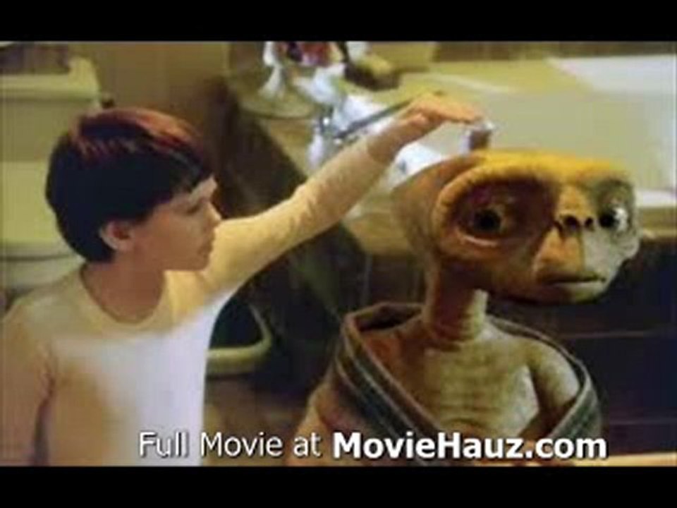 E.T. The Extra-Terrestrial (1982) Part 1 of 12