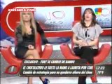 Exitoina.com - Rial le paga a Laurita