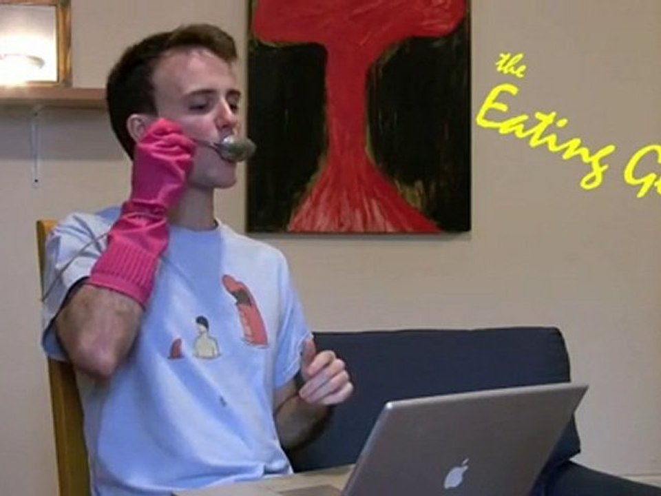 The Eating Glove ©