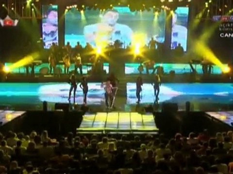 Serdar Ortaç - Karakedi (Açıkhava Konserinden 2010) HQ