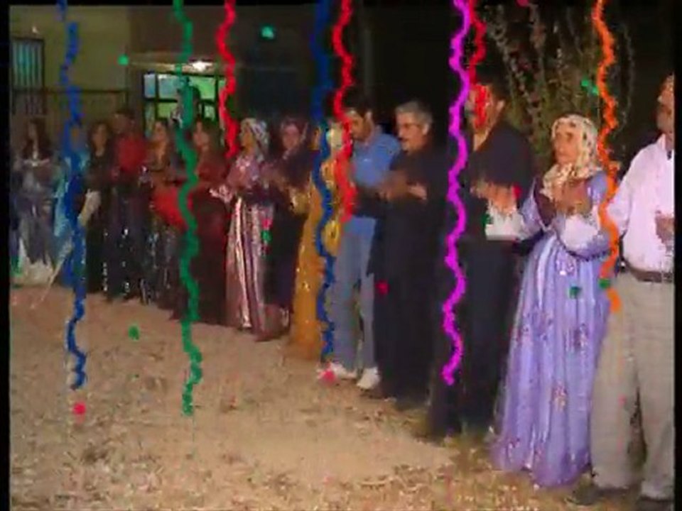 Türkmen ve Özlem'e mutluluklar