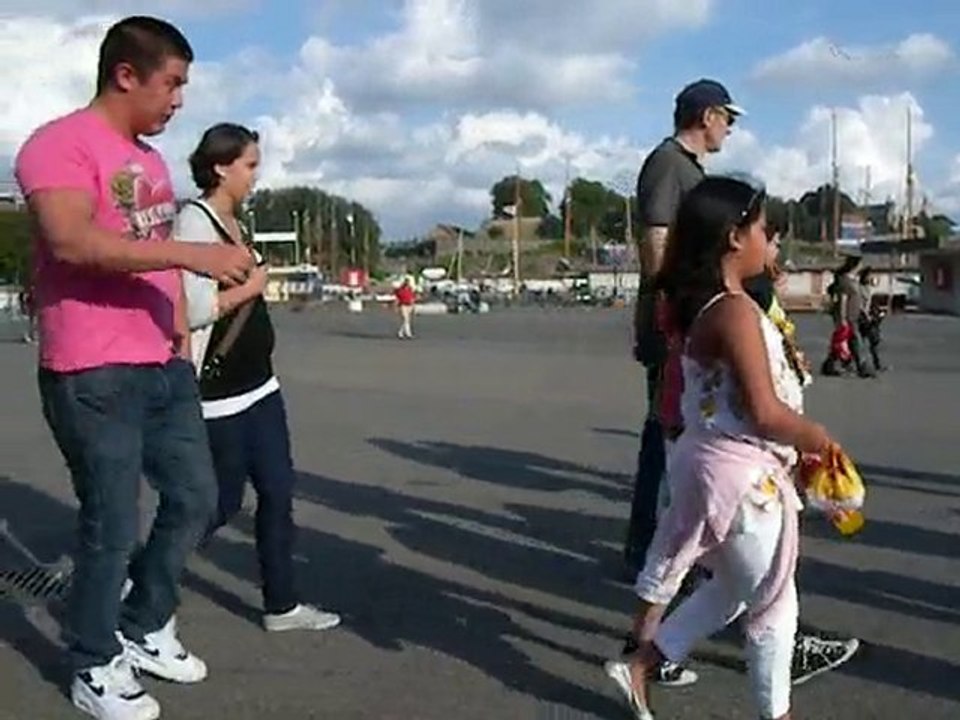 Oslo Norvège Cloches Hotel de ville - vue du port