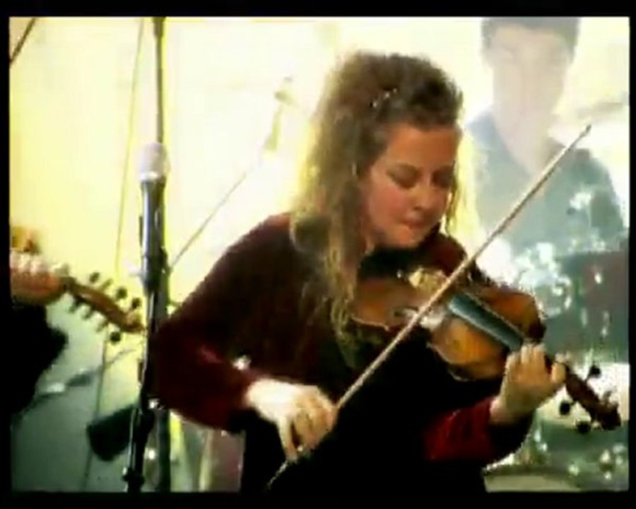 String Sisters - Shetland Fiddle Diva