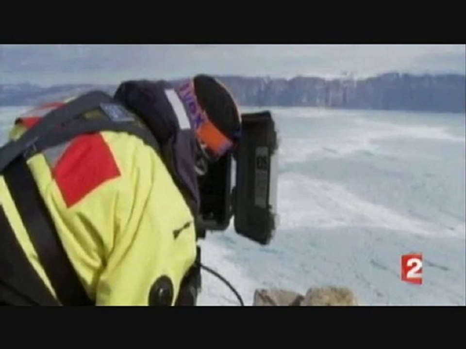 Un glacier géant se détache du Groenland