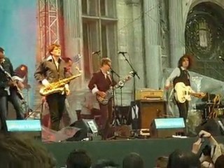 Merzhin à la FNACIndétendance : Les Nains de Jardins