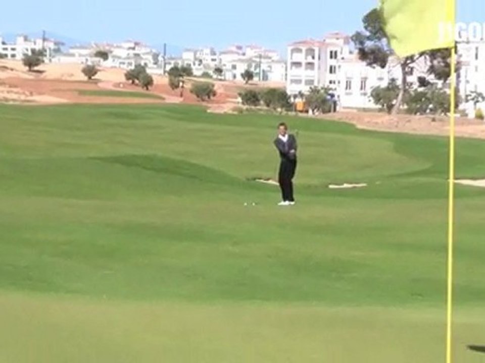 Golf Tips tv: 40 Yard Pitching Drill