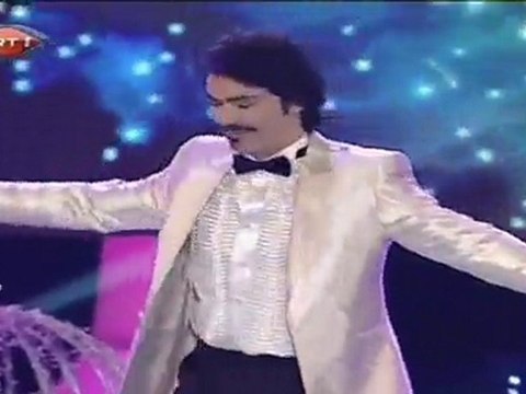 Oktay Ertuğrul £££ BAHÇALARDA ZERDALİ