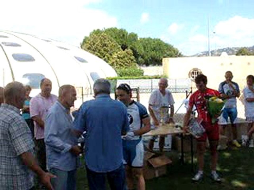 LA RONDE DE SAINT LAURENT 2010 2ème CATEGORIE