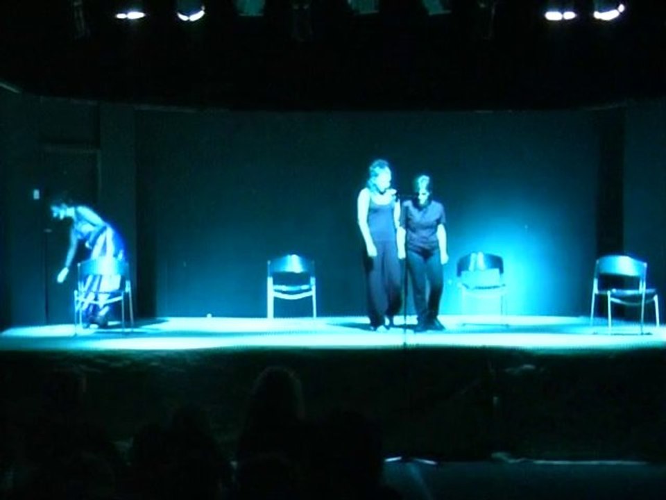 θεατρική παράσταση "Οι Απόντες" 13 Ιουλίου 2010