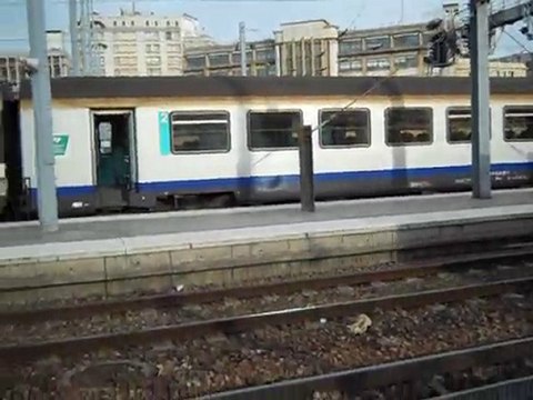 départ de la bb 67614 en voyage avec 7 voitures ter picardie