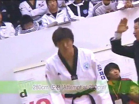 taekwondo compétition seniors casse planche tuio tchagui