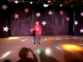 break dance petit 6 ans