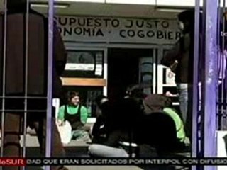 Télécharger la video: Docentes uruguayos toman escuelas para pedir mayor presupues