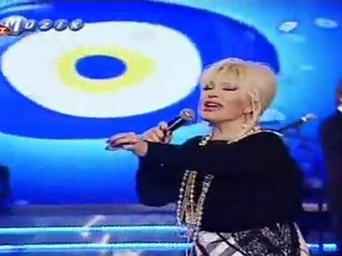 Emel Sayın £££ SUSAMIŞ TOPRAKLAR GİBİ & MAVİ BONCUK