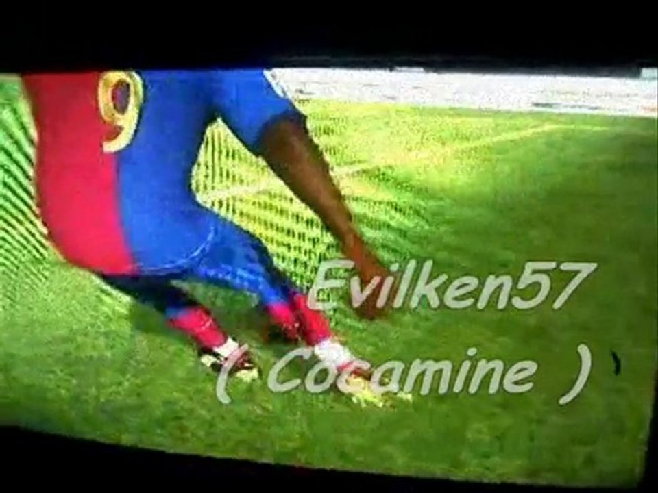 Meilleur coup franc du monde !!