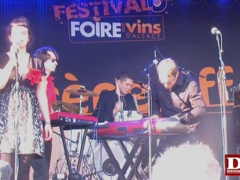 Secretive scène off Foire aux vins Colmar 2010