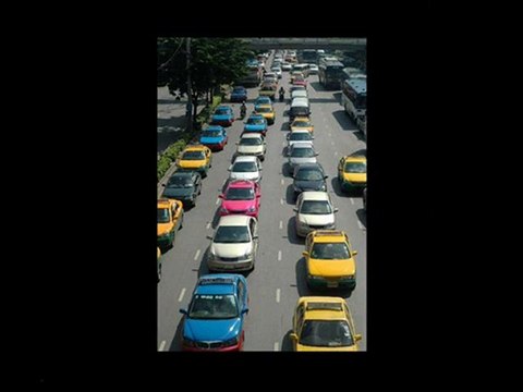 How to Easily Record Audio Messages for Employees