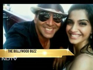 Sonam romances Akki in Canada!