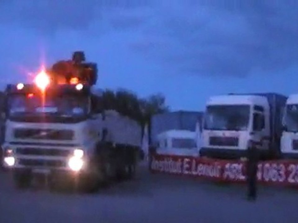 MOV024