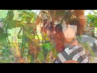 Farah John's - Assurée