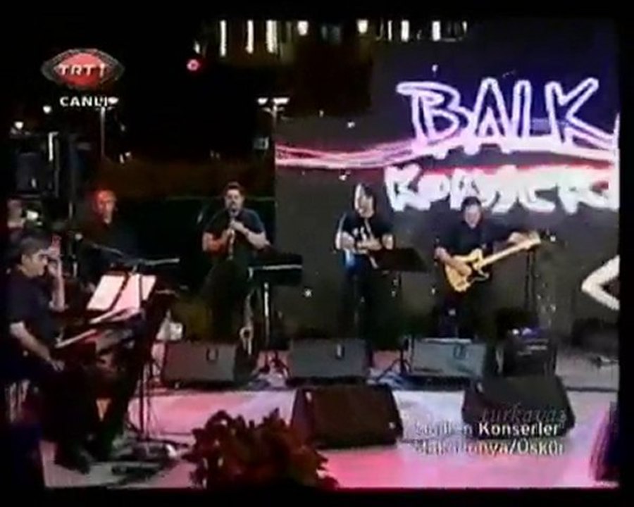 8 Candan Erçetin Concert Makedonya Üsküp 2010 TRT