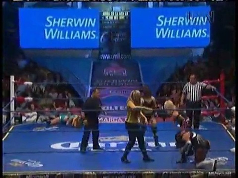 Dark Angel, Lluvia, Luna vs Amapola, Blanca, Sujei