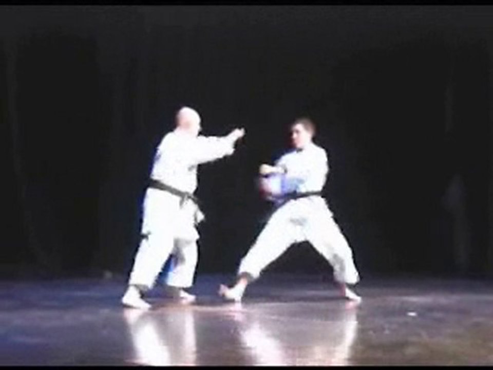 Karaté self-défense krav-maga club Léo Lagrange Draguignan Philippe Bouvier