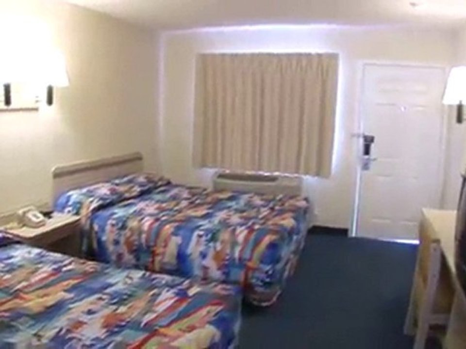 MOTEL 6 LOS ANGELES - VAN NUYS/SEPULVEDA Video Tour