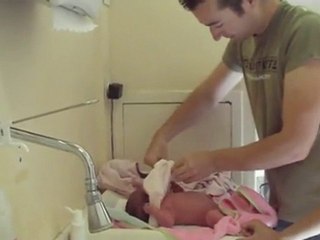 Mon troisième bain avec papa 21 juin 2010